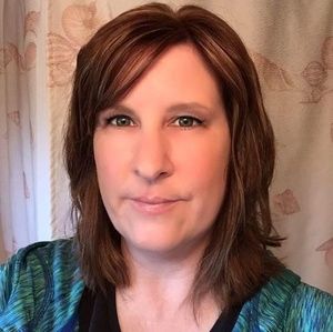 Meet your Posher, Dawn perry